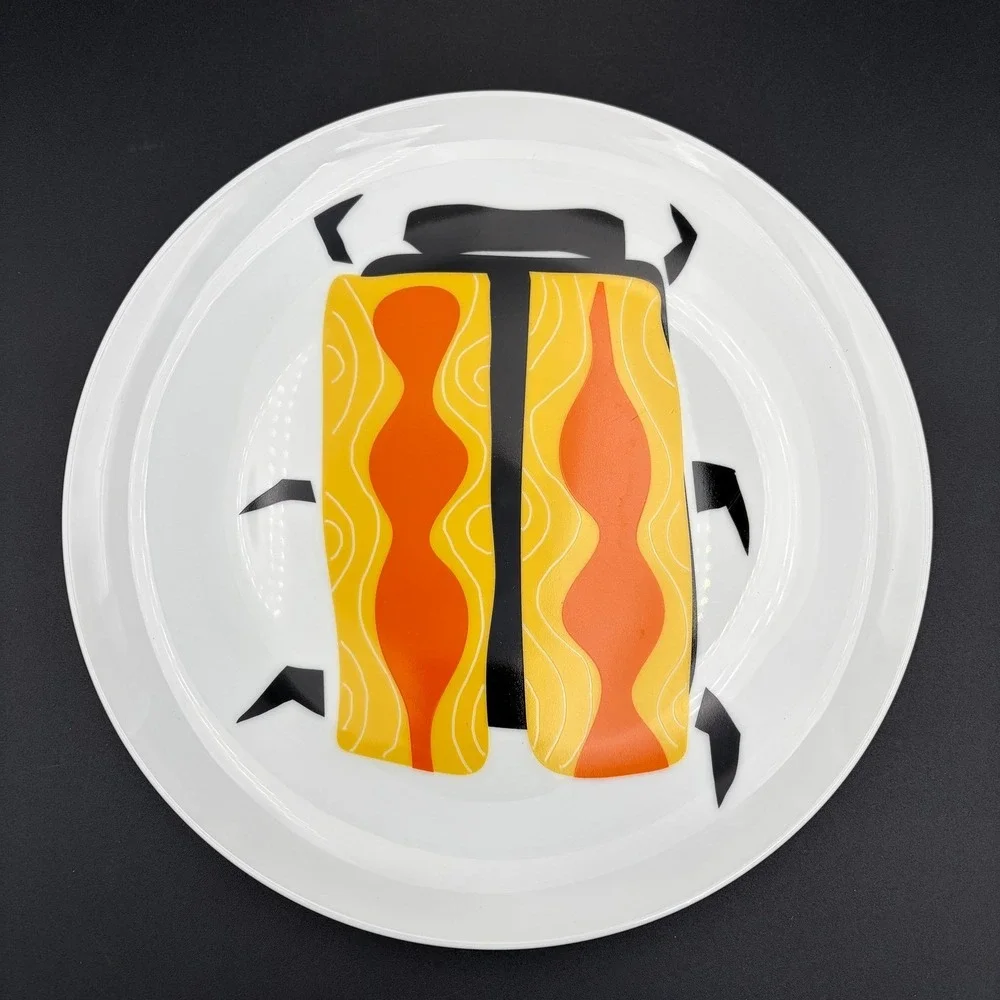 Crate & Barrel Jane Dixon Retro Beetle Bug Dinner Plates Yellow Orange Set of‎ 2
